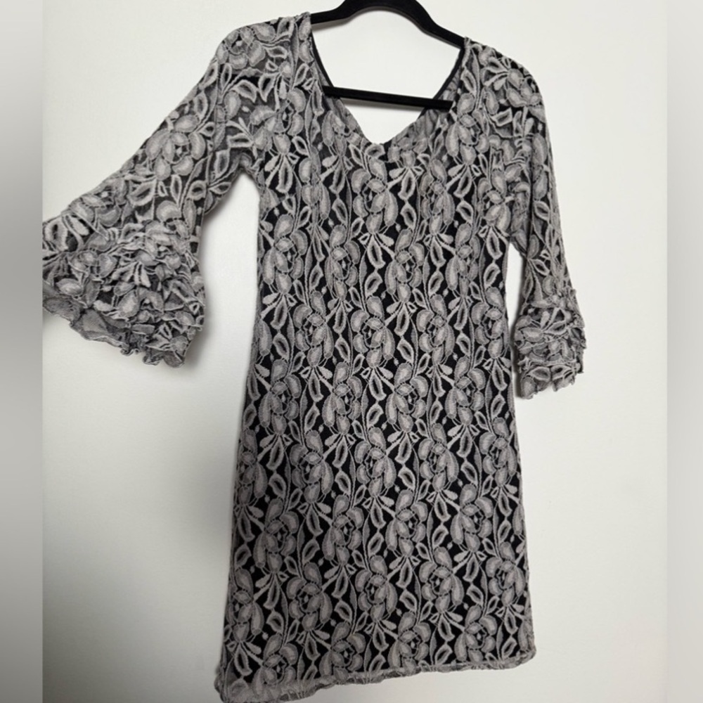 Muse Black and White Floral Lace Dress